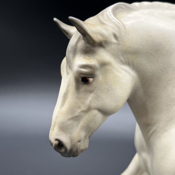 Hagen Renaker DW Percheron Draft Crusader Ceramic Horse Figurine Old Monrovia - Picture 12 of 15